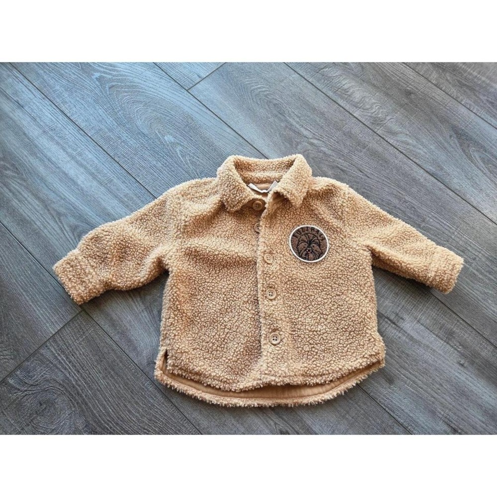 Baby gap sweater 3-6 mos